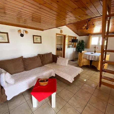 Gaia Luxury & Ouranos Cosy Holiday home Ermioni
